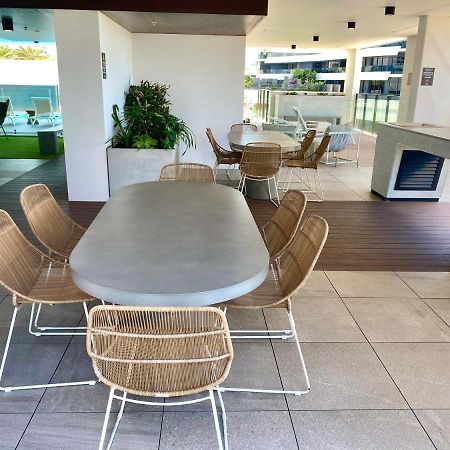 Koko Luxury Apartment In Broadbeach Gold Coast Exterior foto